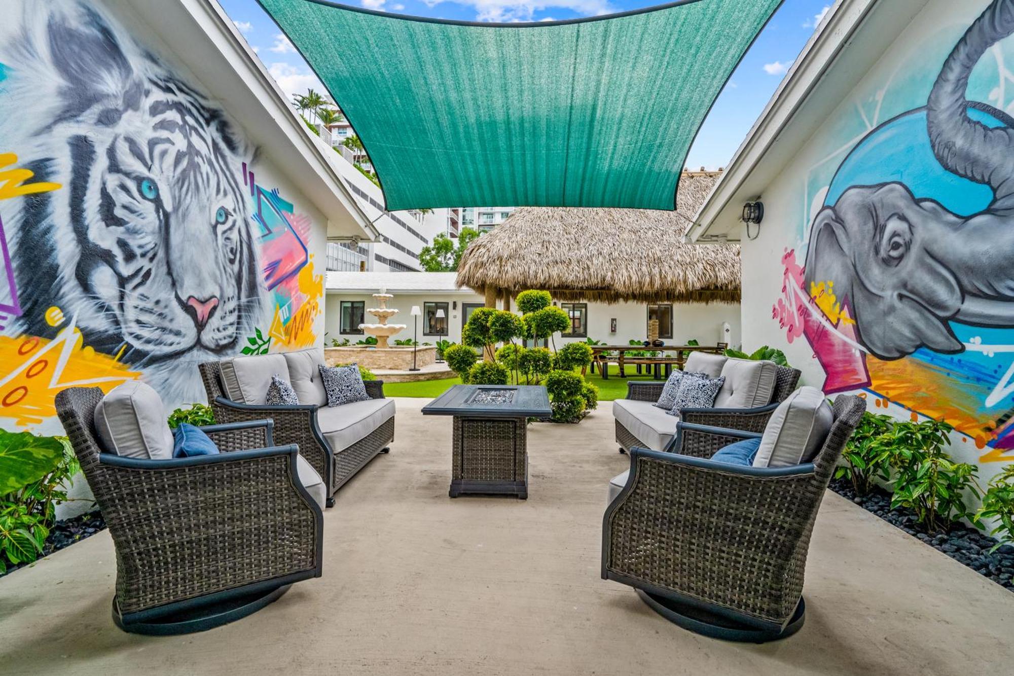 The Freedom House • Urban Oasis • Eclectic Retreat Fort Lauderdale Exterior photo