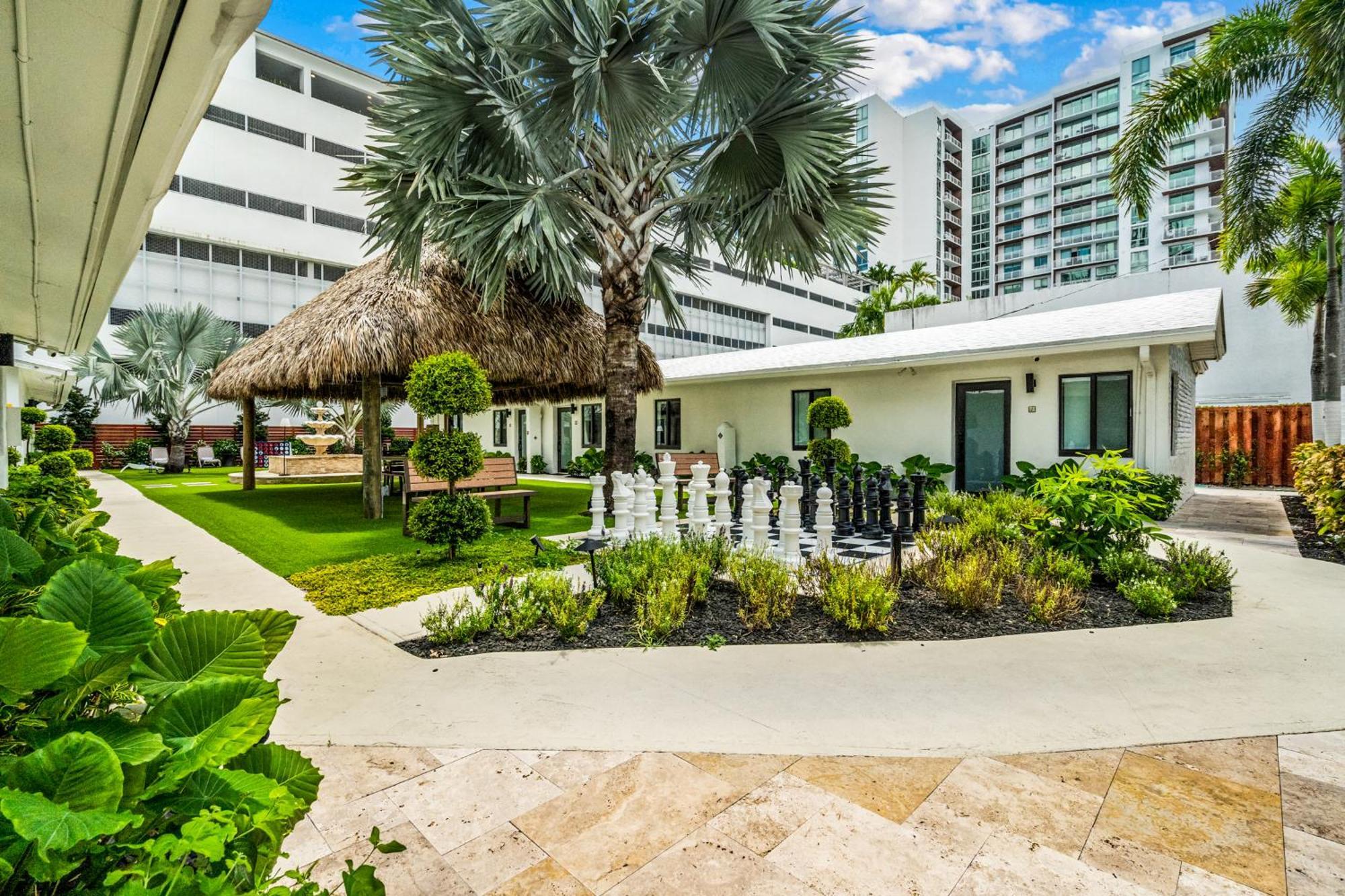 The Freedom House • Urban Oasis • Eclectic Retreat Fort Lauderdale Exterior photo