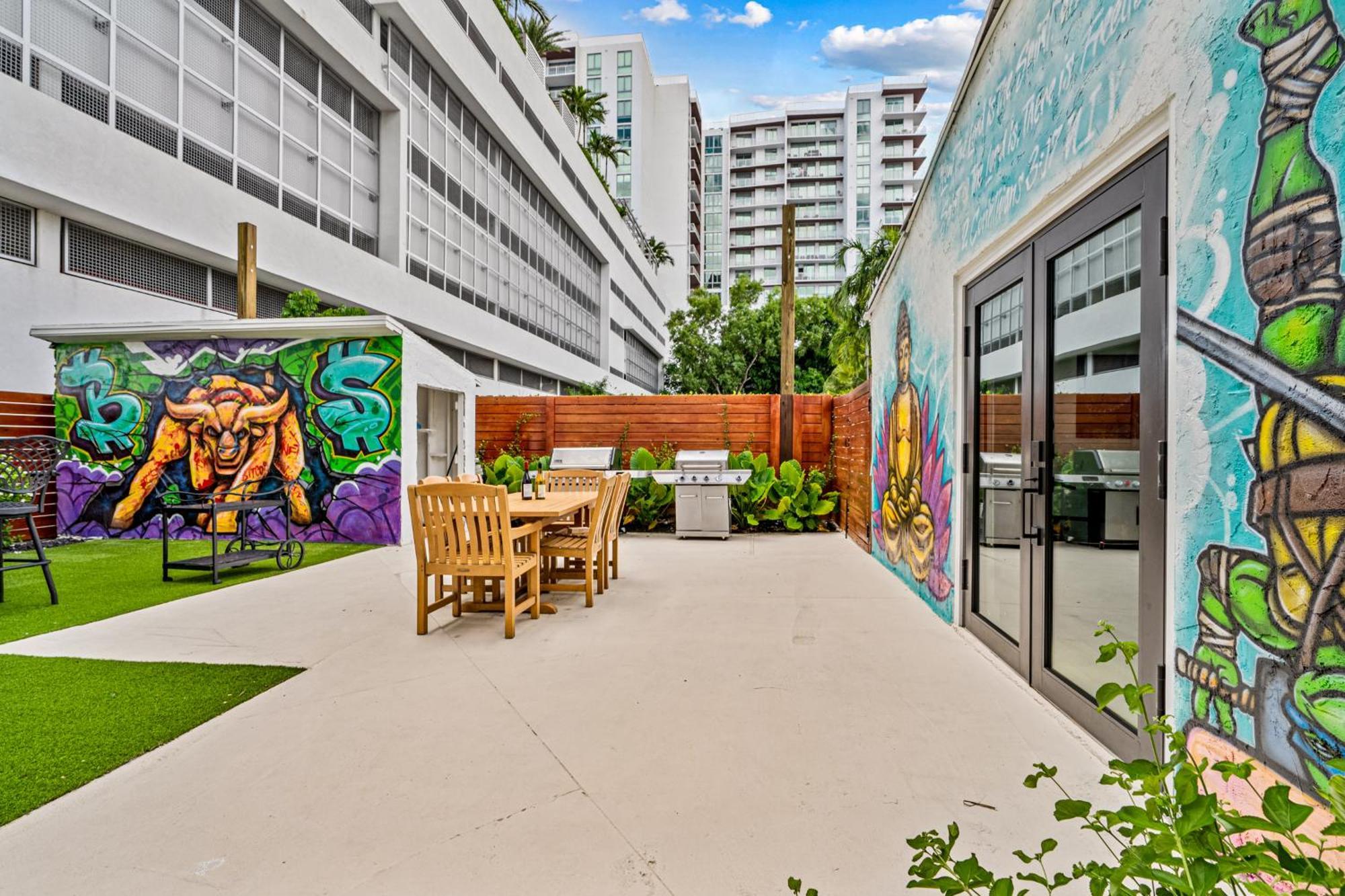 The Freedom House • Urban Oasis • Eclectic Retreat Fort Lauderdale Exterior photo